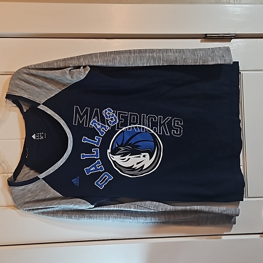 Ladies Dallas Mavericks Long Sleeve T-shirt